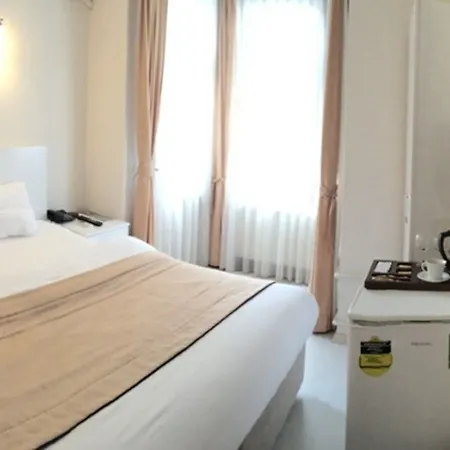 Eagle Taksim Hotel